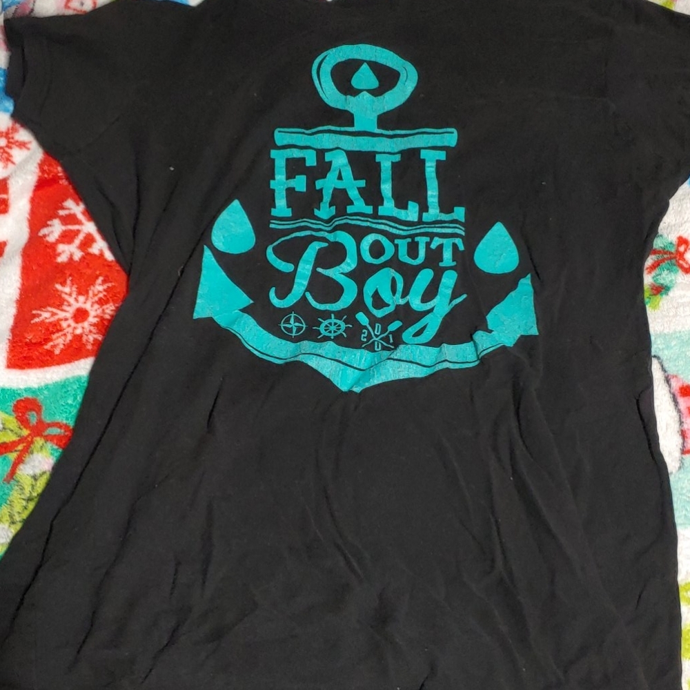Fall out boy tee